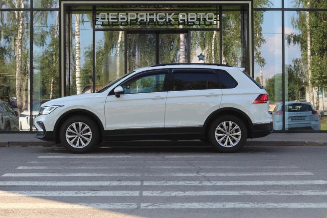 Volkswagen Tiguan II Рестайлинг с пробегом 2021 года, цена 2 895 000 рублей, 64706 км, внедорожник, Автокод Объявления
