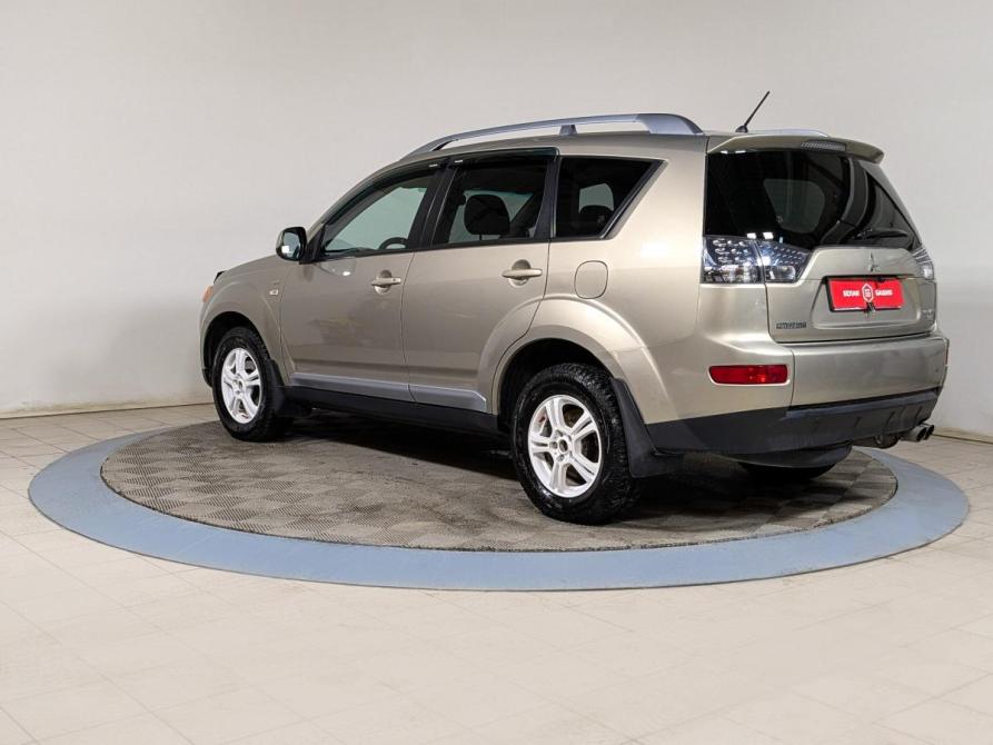 Mitsubishi Outlander II Екатеринбург  - изображение 6