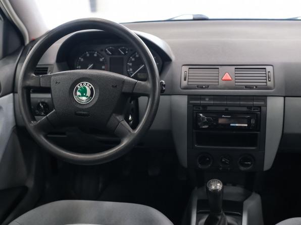 Skoda Fabia I с пробегом 2002 года, цена 220 000 рублей, 187889 км, седан, Автокод Объявления