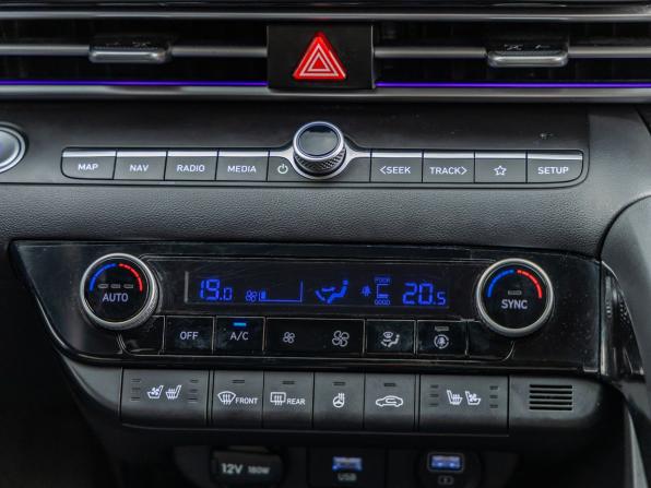 Hyundai Avante VII с пробегом 2022 года, цена 2 358 000 рублей, 75445 км, седан, Автокод Объявления