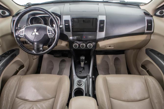 Mitsubishi Outlander II с пробегом 2007 года, цена 999 000 рублей, 248700 км, внедорожник, Автокод Объявления