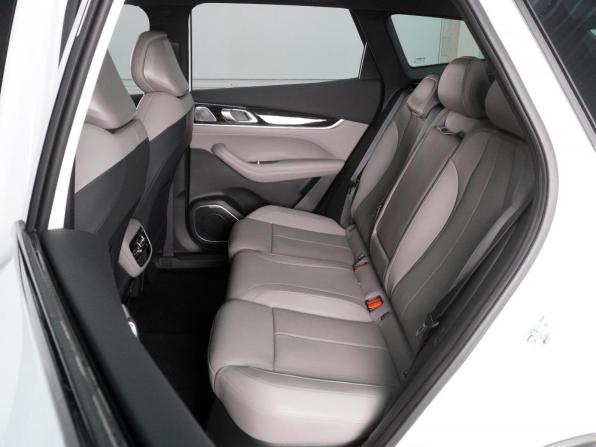 Geely Atlas II с пробегом 2026 года, цена 3 299 000 рублей, 12 км, внедорожник, Автокод Объявления