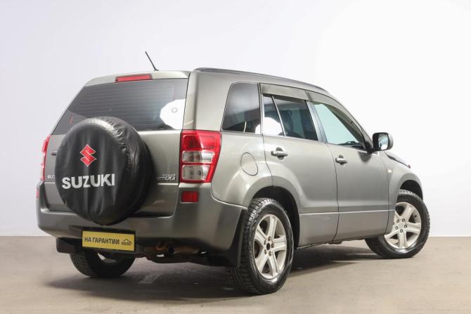 Suzuki Grand Vitara II с пробегом 2008 года, цена 1 059 000 рублей, 225000 км, внедорожник, Автокод Объявления