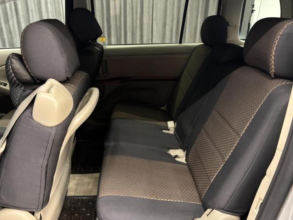 Toyota ISis I Рестайлинг с пробегом 2010 года, цена 1 089 000 рублей, 236000 км, минивэн, Автокод Объявления