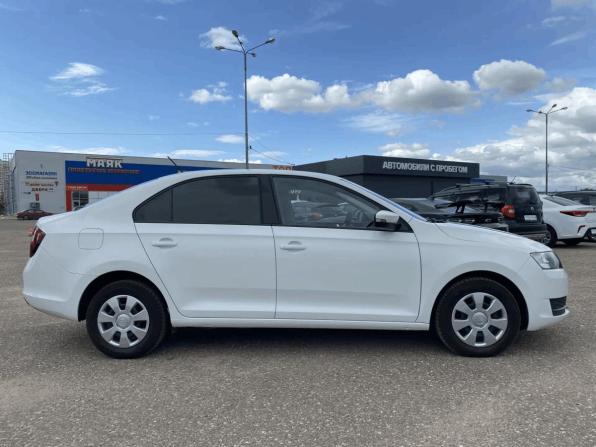 Skoda Rapid I Рестайлинг с пробегом 2018 года, цена 885 000 рублей, 195055 км, лифтбек, Автокод Объявления