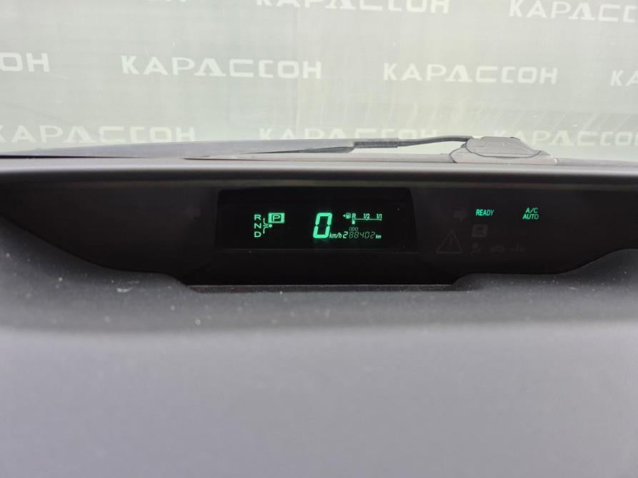 Toyota Prius II Рестайлинг (XW20) Екатеринбург  - изображение 9