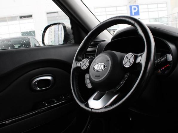 Kia Soul II Рестайлинг с пробегом 2018 года, цена 1 549 000 рублей, 132350 км, хэтчбек, Автокод Объявления
