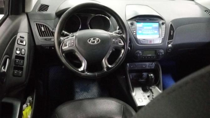 Hyundai ix35 I Рестайлинг с пробегом 2014 года, цена 1 050 000 рублей, 174739 км, внедорожник, Автокод Объявления
