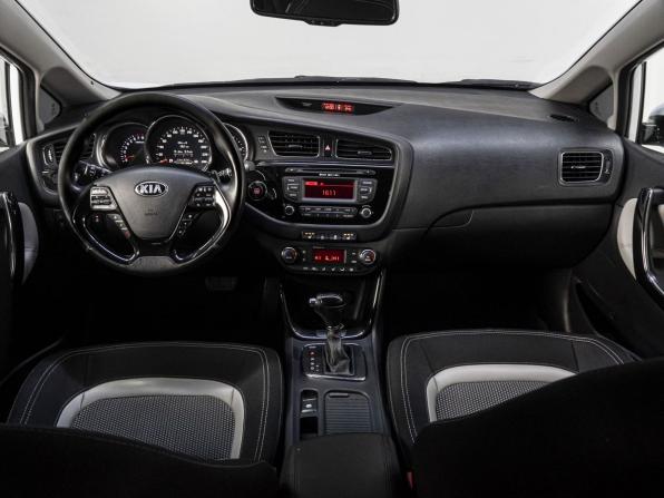 Kia Ceed II с пробегом 2012 года, цена 915 000 рублей, 197108 км, хэтчбек, Автокод Объявления