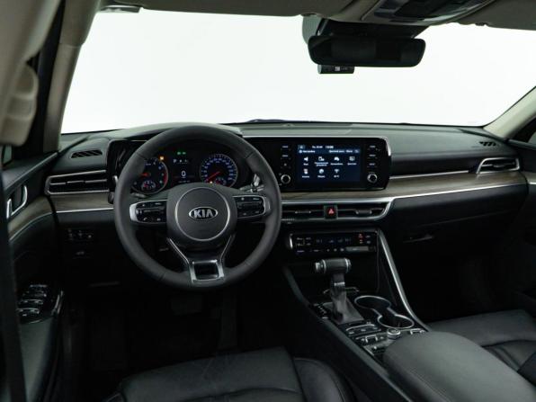 Kia K5 III с пробегом 2021 года, цена 2 888 444 рубля, 77557 км, седан, Автокод Объявления