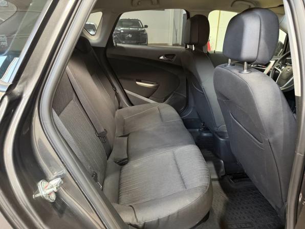 Opel Astra J с пробегом 2011 года, цена 659 900 рублей, 186000 км, хэтчбек, Автокод Объявления