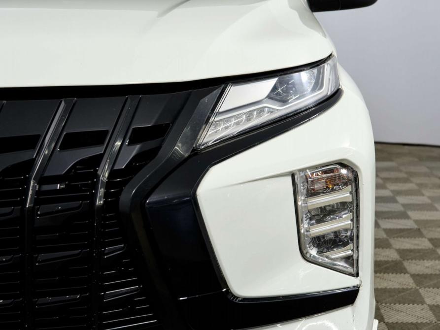 Mitsubishi Montero Sport III Рестайлинг Санкт-Петербург  - изображение 9