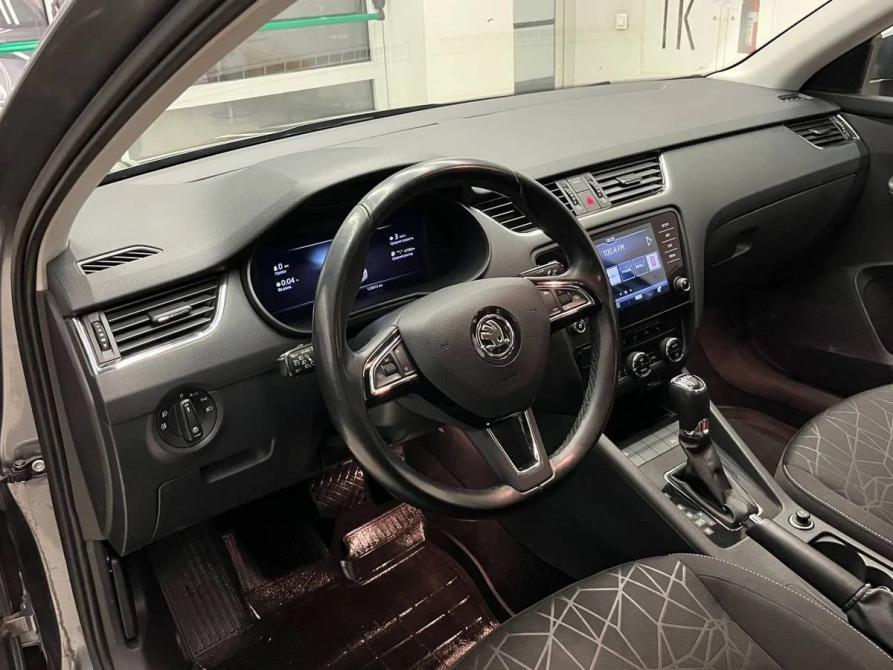 Skoda Octavia III (A7) Рестайлинг Челябинск  - изображение 10