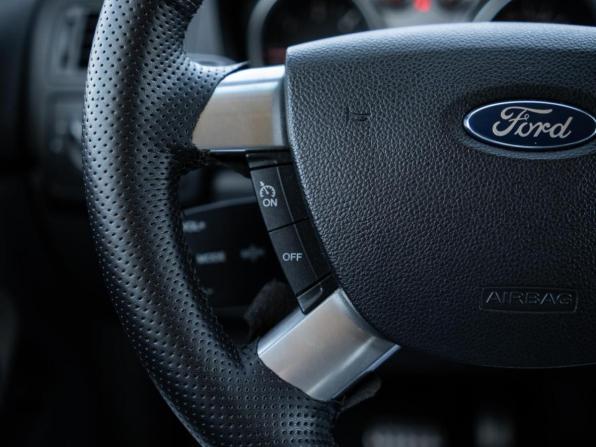 Ford Kuga I с пробегом 2011 года, цена 849 000 рублей, 265227 км, внедорожник, Автокод Объявления
