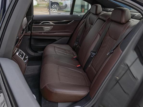 BMW 7 серии VI (G11/G12) с пробегом 2017 года, цена 5 445 000 рублей, 77224 км, седан, Автокод Объявления
