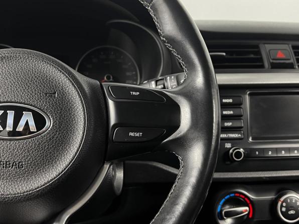 Kia Rio IV с пробегом 2018 года, цена 1 312 900 рублей, 118856 км, седан, Автокод Объявления