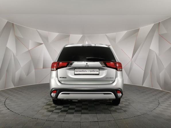 Mitsubishi Outlander III Рестайлинг 3 с пробегом 2019 года, цена 1 895 000 рублей, 124874 км, внедорожник, Автокод Объявления