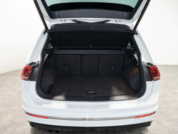 Volkswagen Tiguan II с пробегом 2019 года, цена 2 480 000 рублей, 97250 км, внедорожник, Автокод Объявления