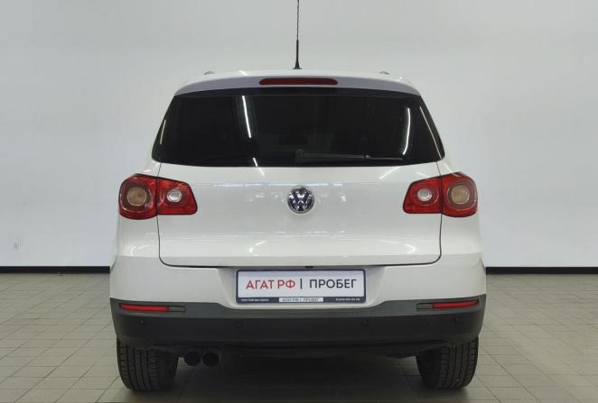 Volkswagen Tiguan I с пробегом 2009 года, цена 1 049 000 рублей, 152999 км, внедорожник, Автокод Объявления