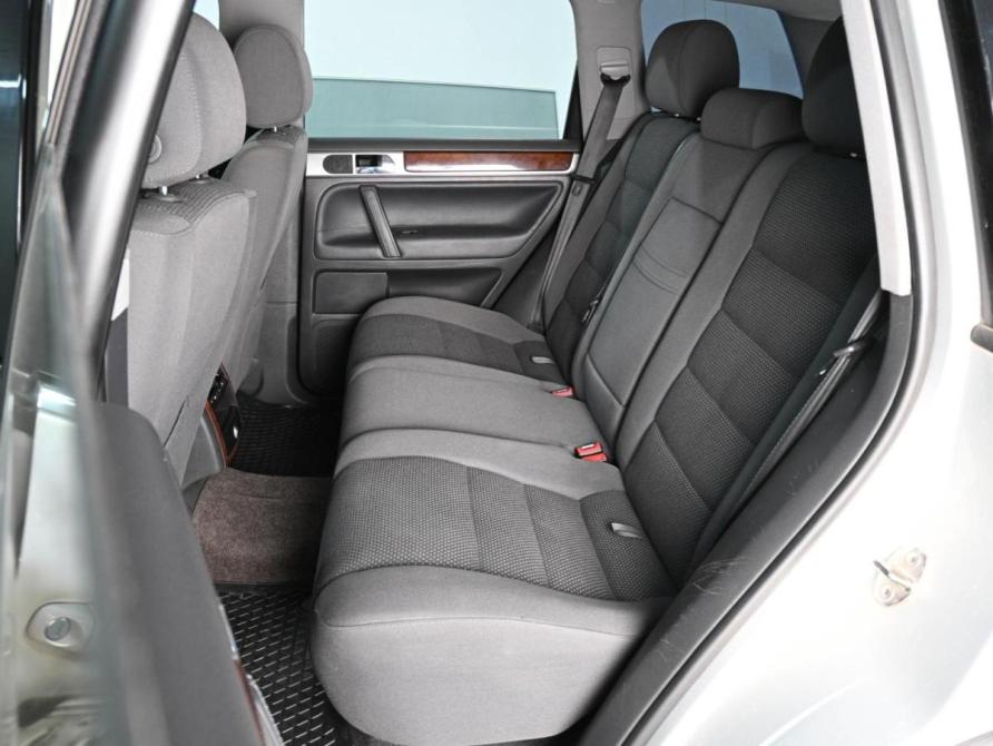 Volkswagen Touareg I Рестайлинг Ростов-на-Дону  - изображение 8