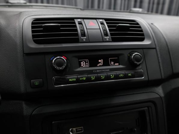 Skoda Fabia II Рестайлинг с пробегом 2012 года, цена 479 000 рублей, 187963 км, универсал, Автокод Объявления