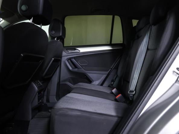 Volkswagen Tiguan II с пробегом 2020 года, цена 2 498 000 рублей, 139924 км, внедорожник, Автокод Объявления