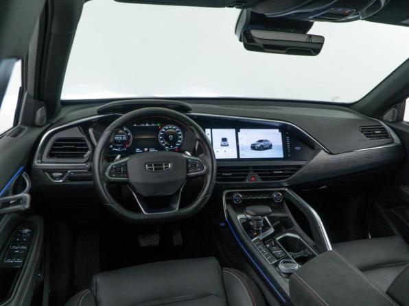 Geely Tugella I Рестайлинг с пробегом 2023 года, цена 2 839 077 рублей, 31655 км, внедорожник, Автокод Объявления