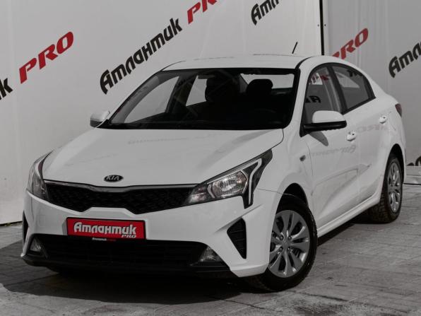 Kia Rio IV Рестайлинг с пробегом 2021 года, цена 1 615 000 рублей, 77531 км, седан, Автокод Объявления
