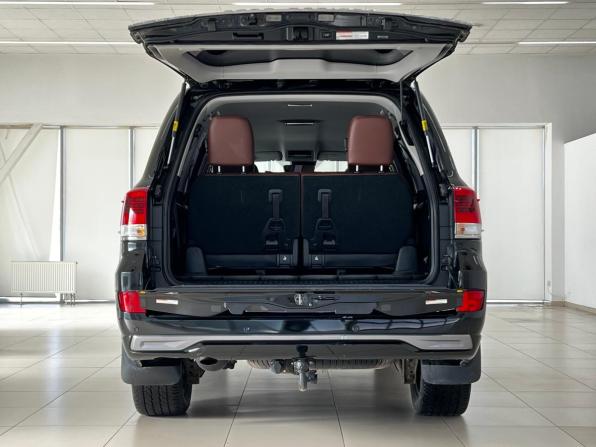Toyota Land Cruiser 200 Series Рестайлинг 2 с пробегом 2015 года, цена 4 870 000 рублей, 252565 км, внедорожник, Автокод Объявления
