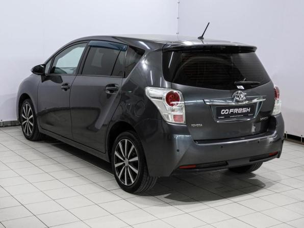 Toyota Verso I Рестайлинг с пробегом 2013 года, цена 1 010 000 рублей, 262652 км, компактвэн, Автокод Объявления