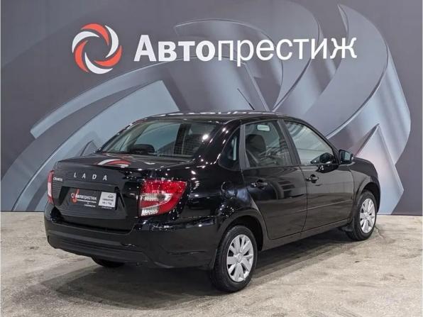 Lada (ВАЗ) Granta I Рестайлинг с пробегом 2023 года, цена 700 000 рублей, 18900 км, седан, Автокод Объявления