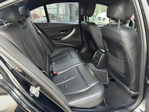 BMW 3 серии VI (F3x) Рестайлинг с пробегом 2018 года, цена 2 625 000 рублей, 88412 км, седан, Автокод Объявления