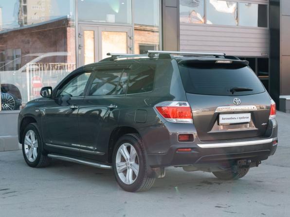 Toyota Highlander II (XU40) Рестайлинг с пробегом 2011 года, цена 1 860 000 рублей, 231995 км, внедорожник, Автокод Объявления