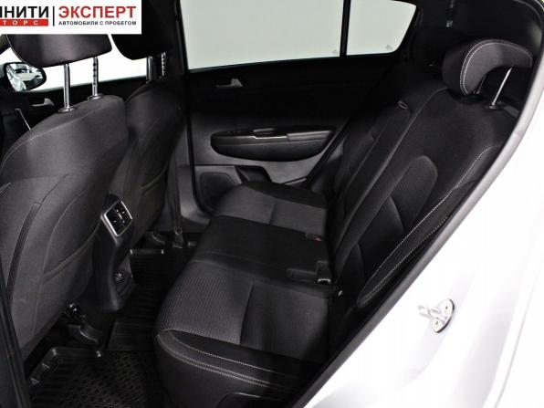 Kia Sportage IV Рестайлинг с пробегом 2018 года, цена 2 047 000 рублей, 157779 км, внедорожник, Автокод Объявления