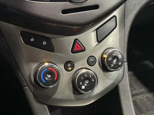Chevrolet Aveo II с пробегом 2014 года, цена 555 000 рублей, 185336 км, седан, Автокод Объявления