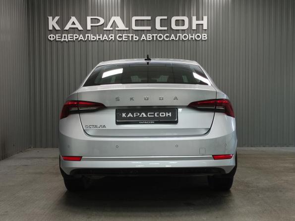 Skoda Octavia IV (A8) с пробегом 2021 года, цена 2 344 000 рублей, 29047 км, лифтбек, Автокод Объявления