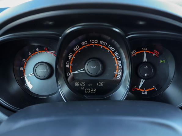 Lada (ВАЗ) Vesta I с пробегом 2020 года, цена 899 000 рублей, 86120 км, седан, Автокод Объявления