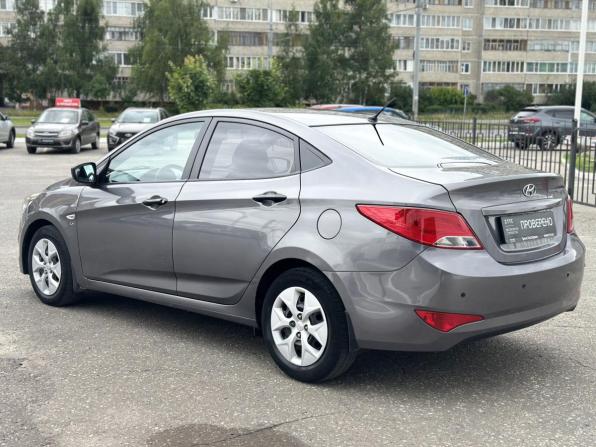 Hyundai Solaris I с пробегом 2014 года, цена 865 000 рублей, 176328 км, седан, Автокод Объявления