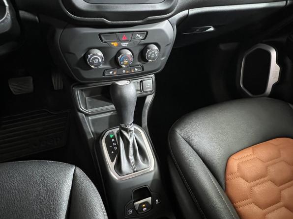 Jeep Renegade I с пробегом 2018 года, цена 1 597 000 рублей, 100300 км, внедорожник, Автокод Объявления