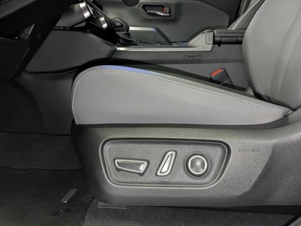 Toyota RAV4 VI (XA60) с пробегом 2025 года, цена 4 200 000 рублей, 100 км, внедорожник, Автокод Объявления