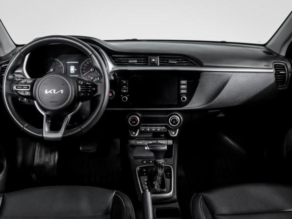 Kia Rio IV Рестайлинг с пробегом 2021 года, цена 2 039 000 рублей, 70400 км, хэтчбек, Автокод Объявления