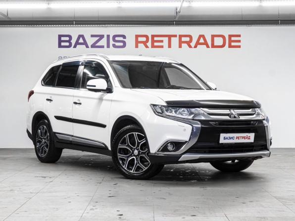 Mitsubishi Outlander III Рестайлинг 2 с пробегом 2017 года, цена 1 879 000 рублей, 267341 км, внедорожник, Автокод Объявления