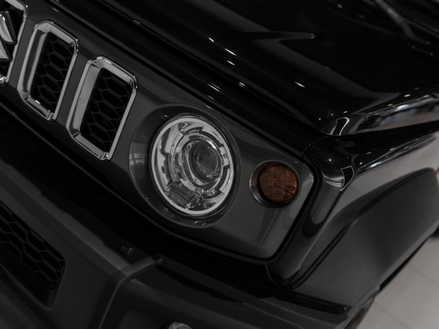 Suzuki Jimny IV Москва  - изображение 23