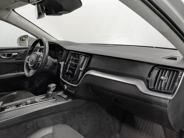 Volvo V60 Cross Country II с пробегом 2021 года, цена 4 165 000 рублей, 49003 км, универсал, Автокод Объявления