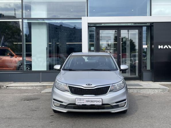 Kia Rio III Рестайлинг с пробегом 2015 года, цена 809 000 рублей, 137862 км, седан, Автокод Объявления