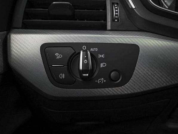 Audi A5 II (F5) Рестайлинг с пробегом 2021 года, цена 4 240 000 рублей, 58606 км, лифтбек, Автокод Объявления