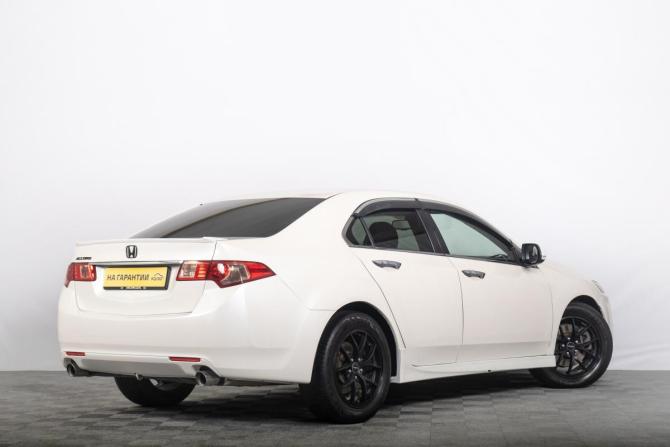 Honda Accord VIII Рестайлинг с пробегом 2011 года, цена 1 099 000 рублей, 230000 км, седан, Автокод Объявления