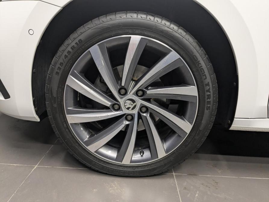 Skoda Octavia IV (A8) Москва  - изображение 12