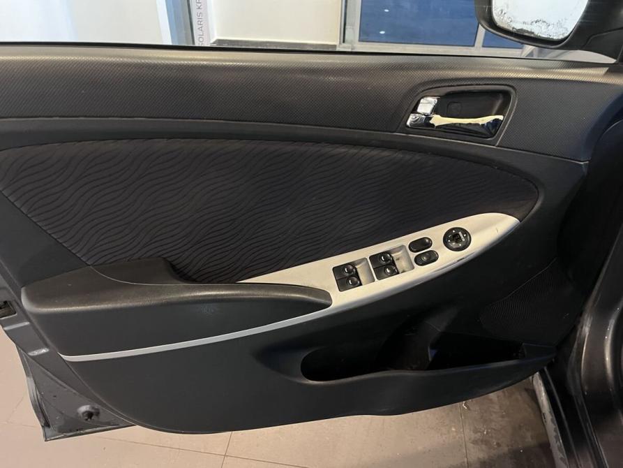 Hyundai Solaris I Чебоксары  - изображение 17