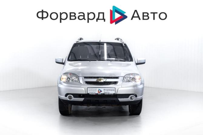 Chevrolet Niva I Рестайлинг с пробегом 2012 года, цена 399 000 рублей, 175215 км, внедорожник, Автокод Объявления